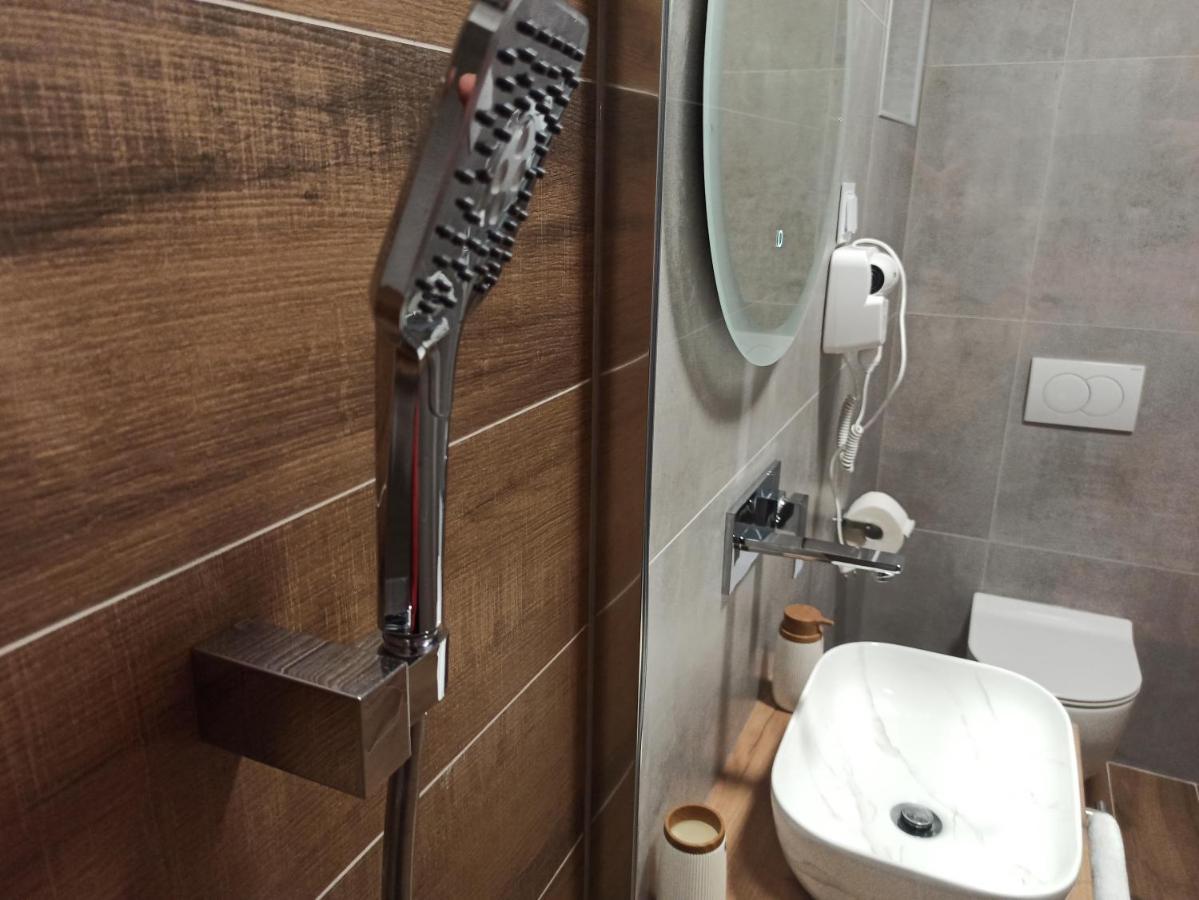 Venite Rooms Velika Екстериор снимка